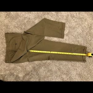 HAGGAR Black Label Dress pants cuffed